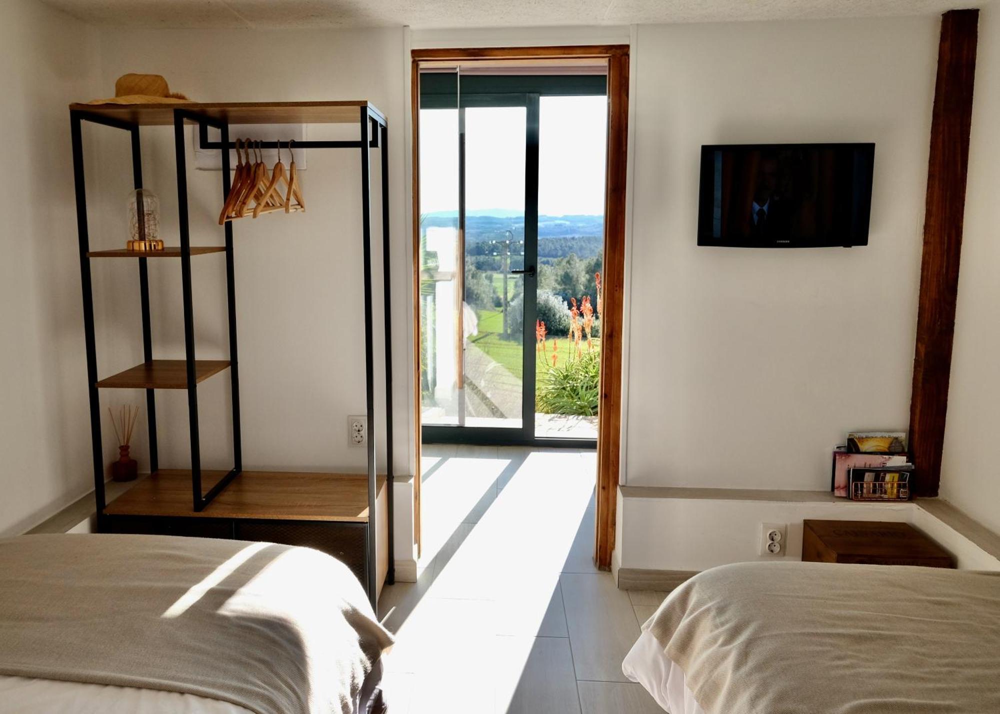 Torre Costa Brava Apartment Garrigas Bagian luar foto